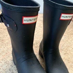 Women’s size 7 Hunter Short Rain Boots